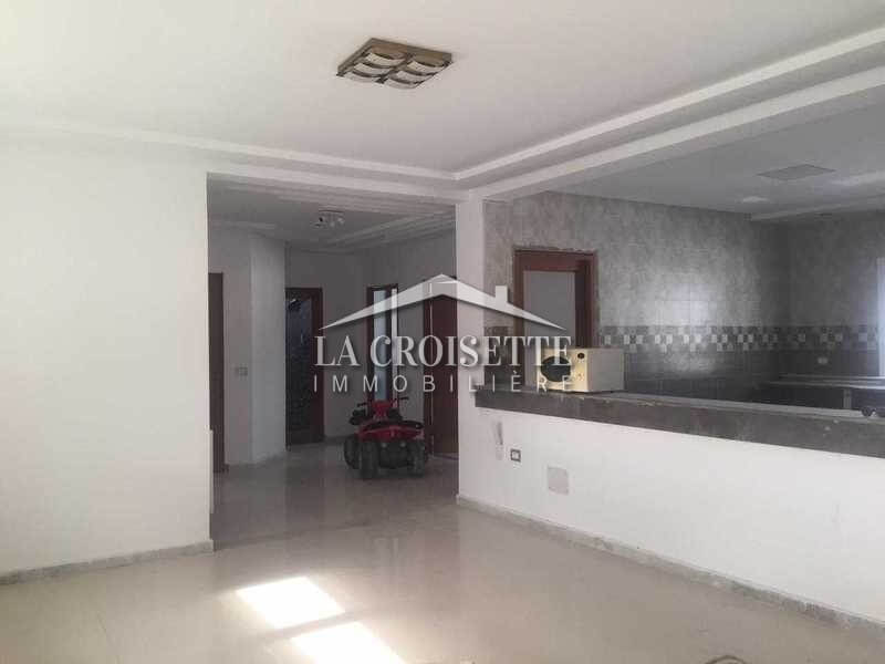 Appartement S+3 sur La Route du Relais La Marsa